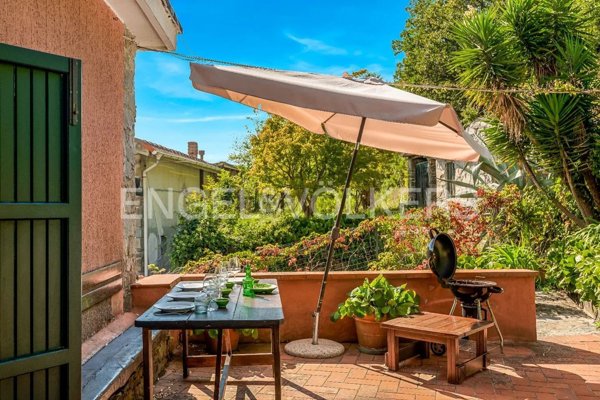 appartamento in vendita a Vernazza