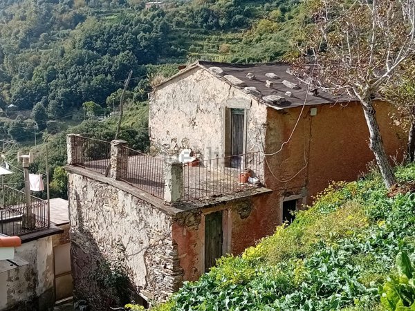 casa indipendente in vendita a Vernazza