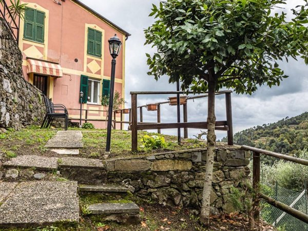 appartamento in vendita a Vernazza