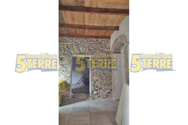 appartamento in vendita a Vernazza