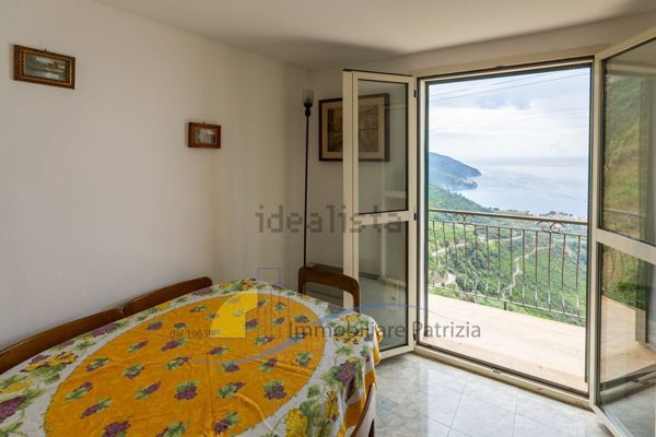 appartamento in vendita a Vernazza in zona Corniglia
