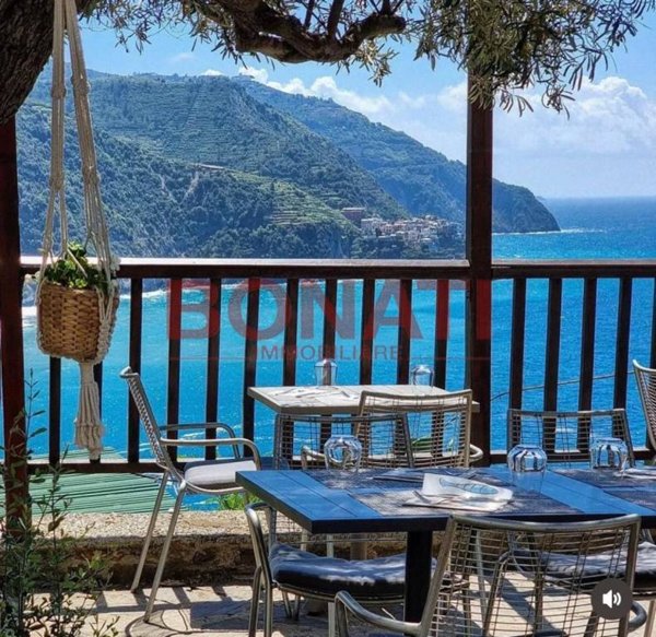 negozio in vendita a Vernazza in zona Corniglia
