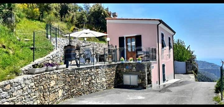casa indipendente in vendita a Vernazza