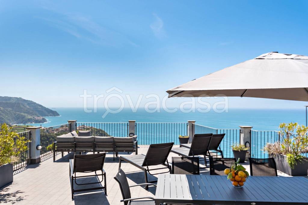 appartamento in vendita a Vernazza in zona Corniglia