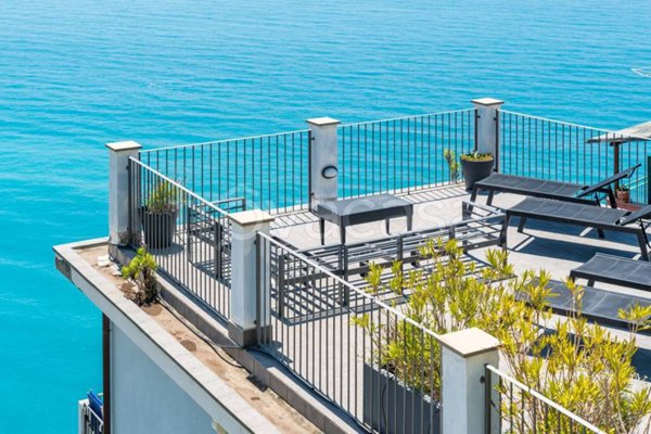 appartamento in vendita a Vernazza in zona Corniglia