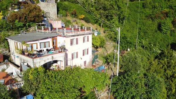 casa indipendente in vendita a Vernazza in zona San Bernardino