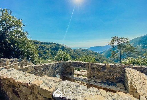 appartamento in vendita a Vernazza