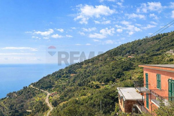 appartamento in vendita a Vernazza in zona Corniglia