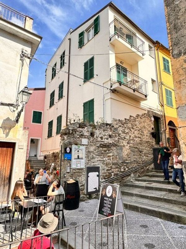 appartamento in vendita a Vernazza in zona Corniglia