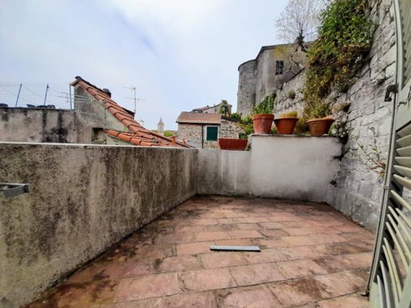casa indipendente in vendita a Vezzano Ligure