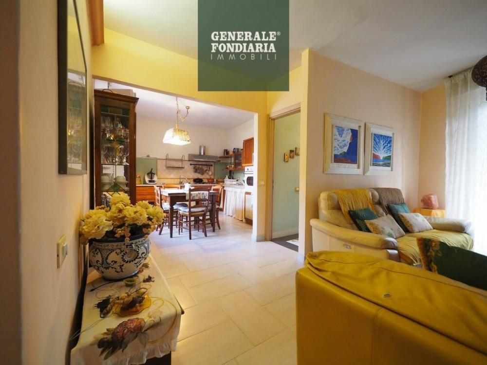 appartamento in vendita a Vezzano Ligure
