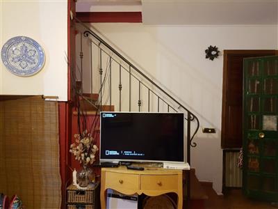 appartamento in vendita a Vezzano Ligure in zona Valeriano