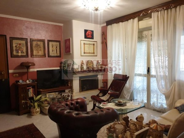 appartamento in vendita a Vezzano Ligure in zona Prati