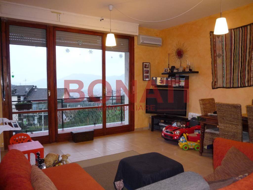 appartamento in vendita a Vezzano Ligure in zona Valeriano