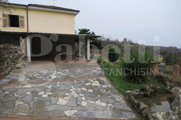 casa indipendente in vendita a Vezzano Ligure in zona Prati