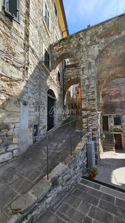 appartamento in vendita a Vezzano Ligure
