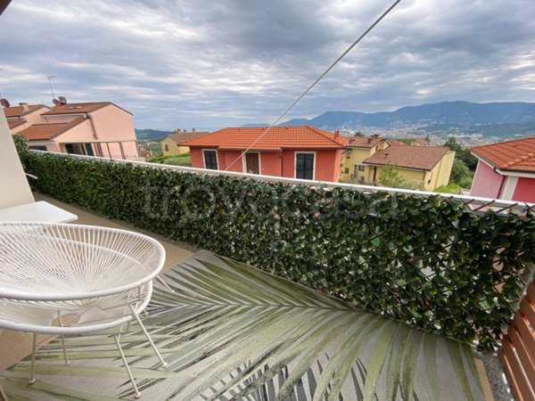 appartamento in vendita a Vezzano Ligure