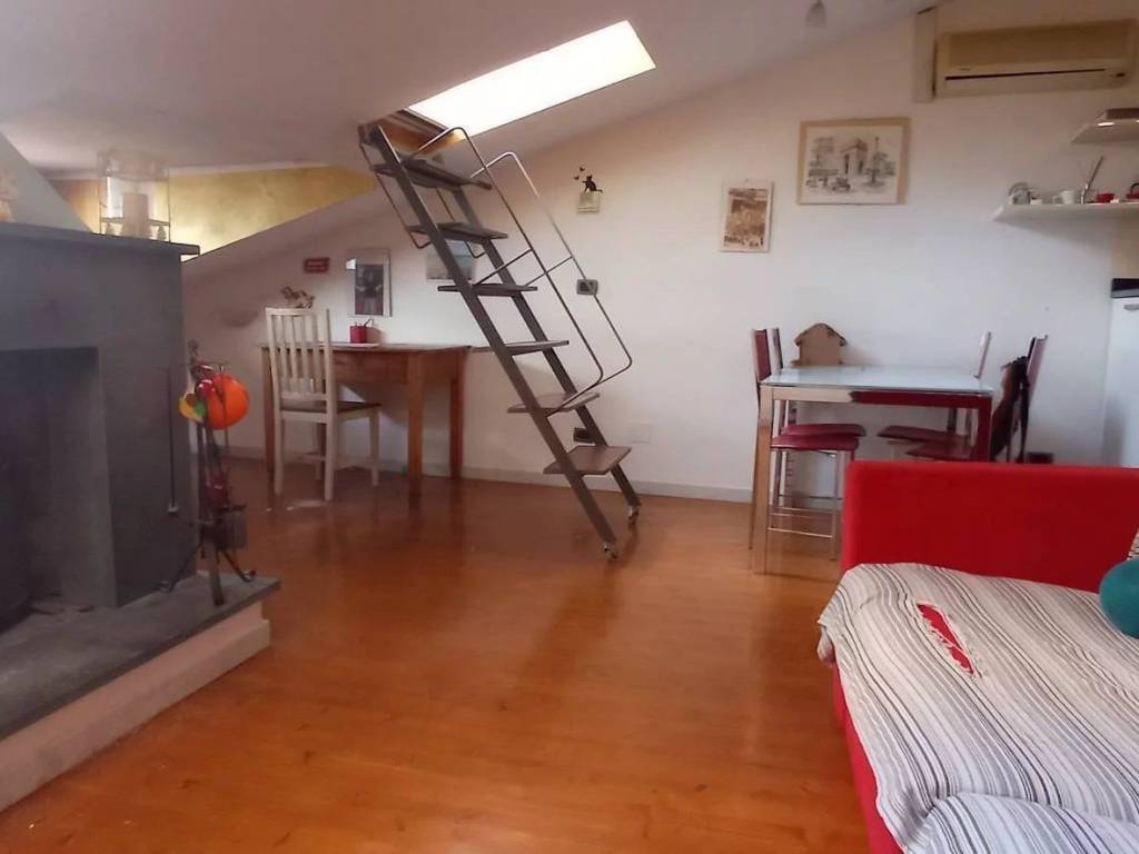 appartamento in vendita a Vezzano Ligure