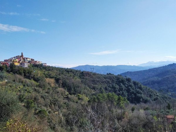 casa indipendente in vendita a Vezzano Ligure in zona Valeriano