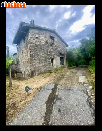 casa indipendente in vendita a Vezzano Ligure