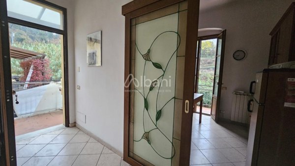 appartamento in vendita a Vezzano Ligure in zona Prati