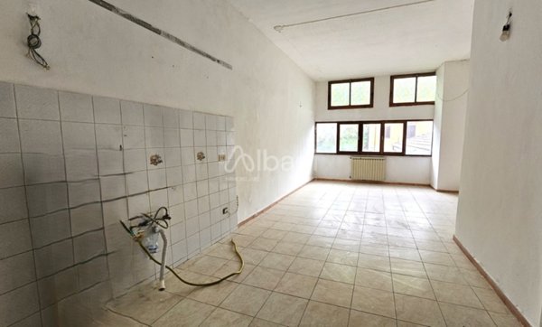 appartamento in vendita a Vezzano Ligure in zona Valeriano