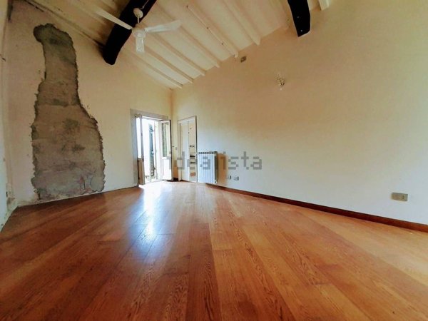 casa indipendente in vendita a Vezzano Ligure