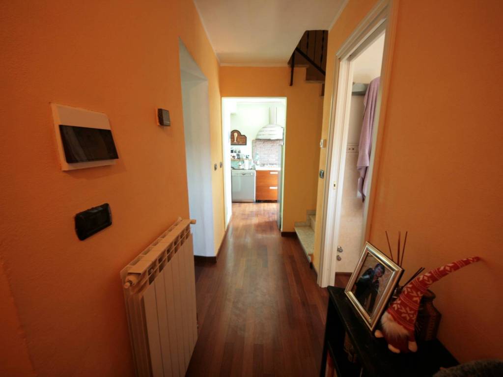 casa indipendente in vendita a Vezzano Ligure in zona Valeriano