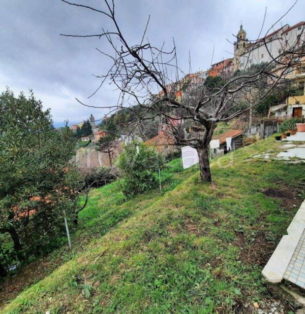 appartamento in vendita a Vezzano Ligure