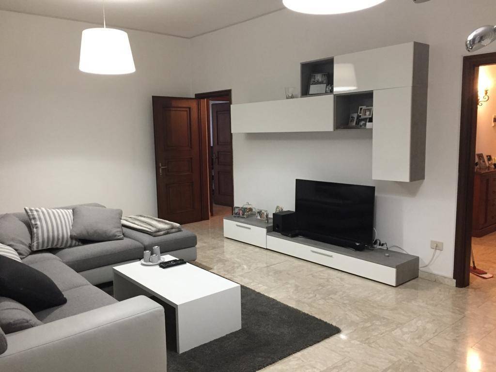 appartamento in vendita a Vezzano Ligure