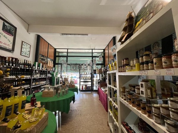 appartamento in vendita a Vezzano Ligure in zona Prati
