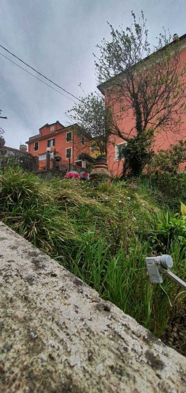 casa indipendente in vendita a Vezzano Ligure
