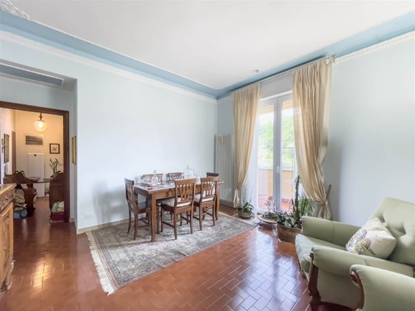 appartamento in vendita a Vezzano Ligure