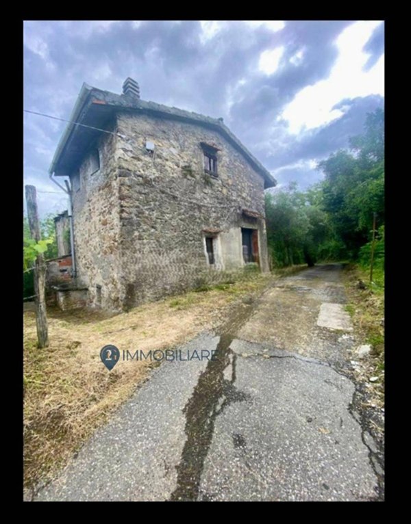 appartamento in vendita a Vezzano Ligure