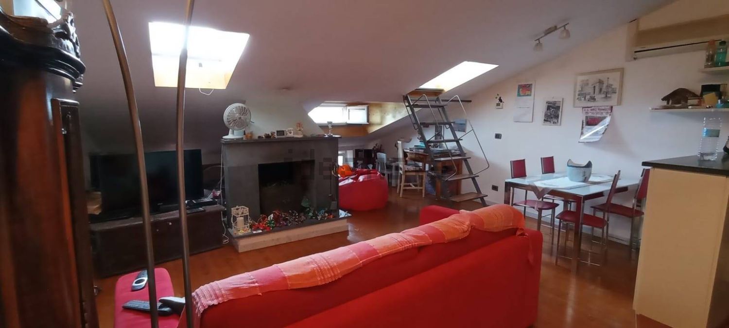 casa indipendente in vendita a Vezzano Ligure