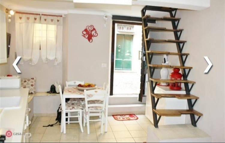 casa indipendente in vendita a Vezzano Ligure
