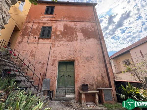 casa indipendente in vendita a Vezzano Ligure