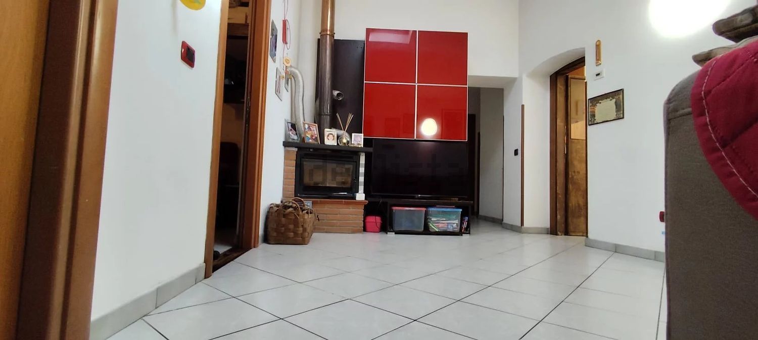 appartamento in vendita a Vezzano Ligure in zona Valeriano