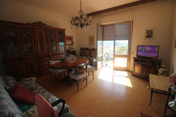 appartamento in vendita a Vezzano Ligure