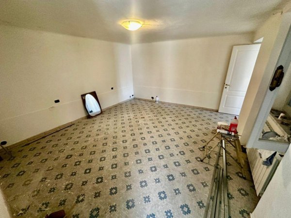 appartamento in vendita a Vezzano Ligure