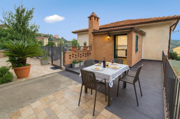 appartamento in vendita a Vezzano Ligure in zona Prati