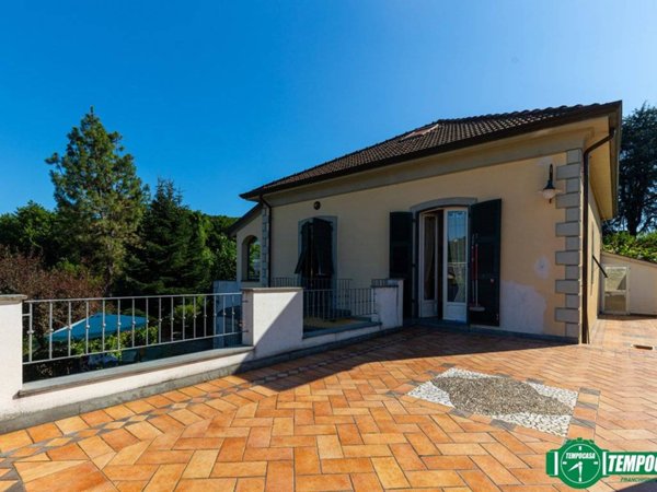 casa indipendente in vendita a Vezzano Ligure