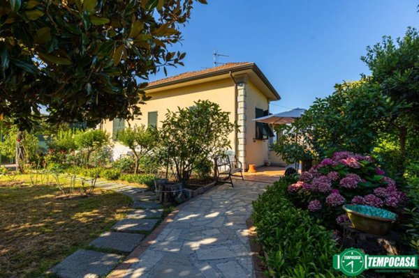 casa indipendente in vendita a Vezzano Ligure