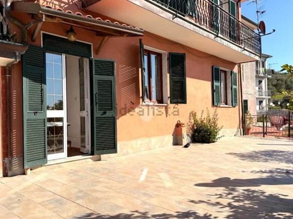 appartamento in vendita a Vezzano Ligure