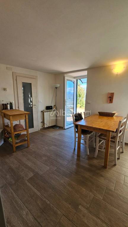 appartamento in vendita a Vezzano Ligure