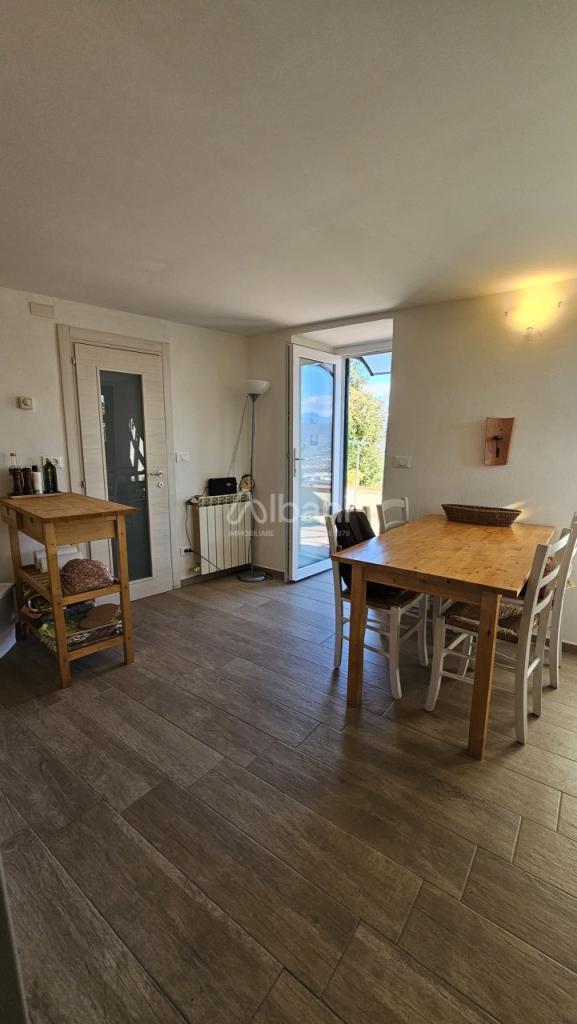 appartamento in vendita a Vezzano Ligure