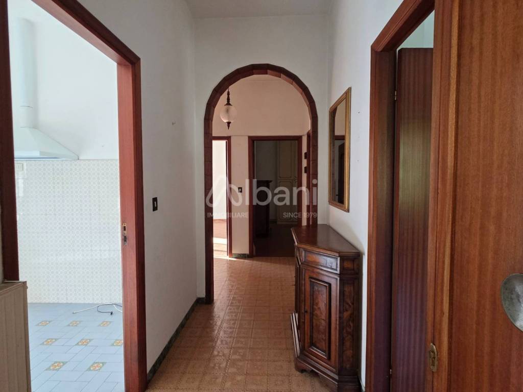 appartamento in vendita a Vezzano Ligure