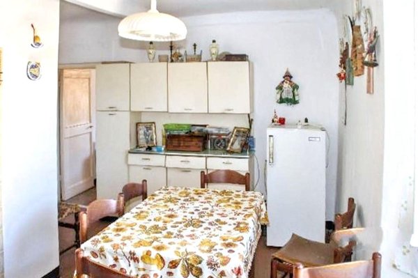 appartamento in vendita a Vezzano Ligure
