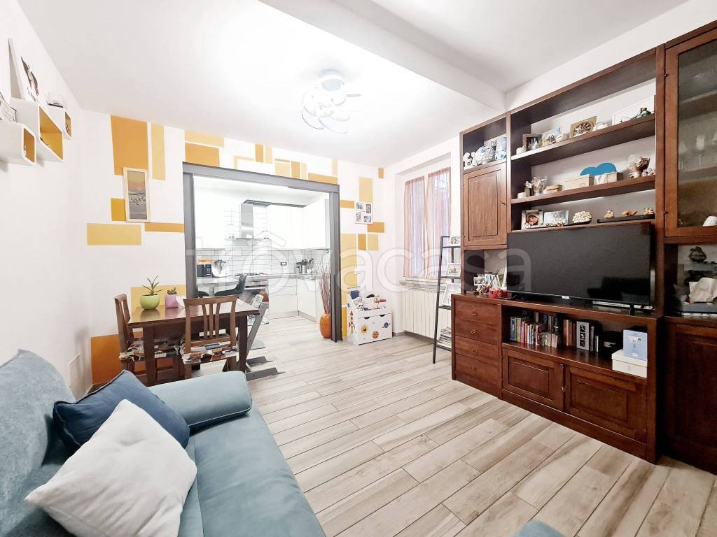 appartamento in vendita a Vezzano Ligure