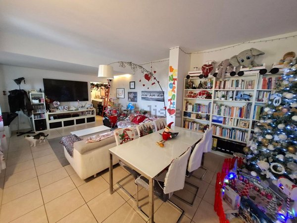 appartamento in vendita a Vezzano Ligure